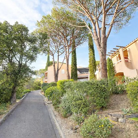 Daire Vue & Piscine - A Pied - Parking Sainte-Maxime